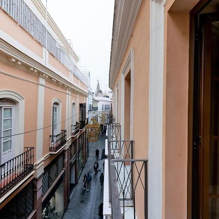 Puente Y Pellon By Thegoodtourist Apartment Seville Exterior photo